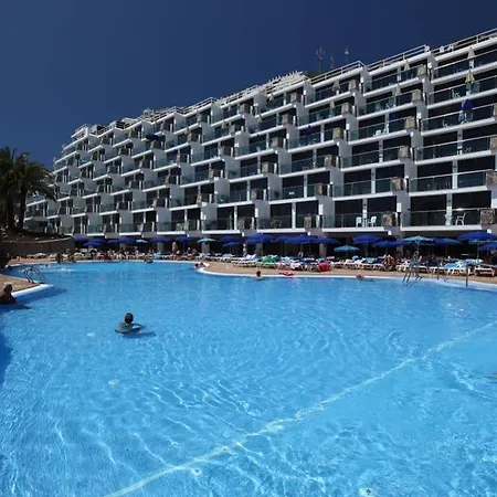 Revoli Playa Apart *